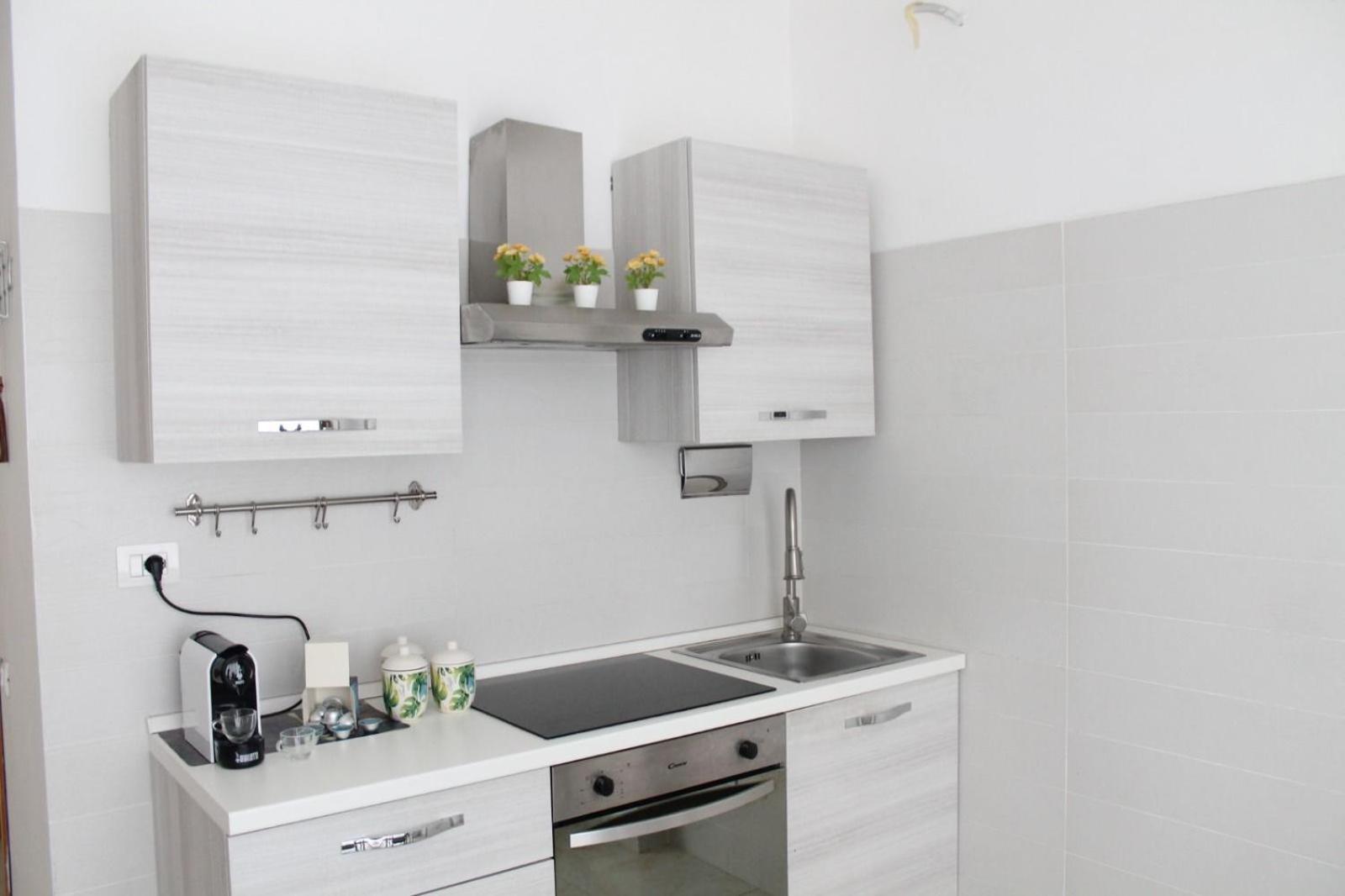 B&B Central Rooms 137 Napoli Bagian luar foto